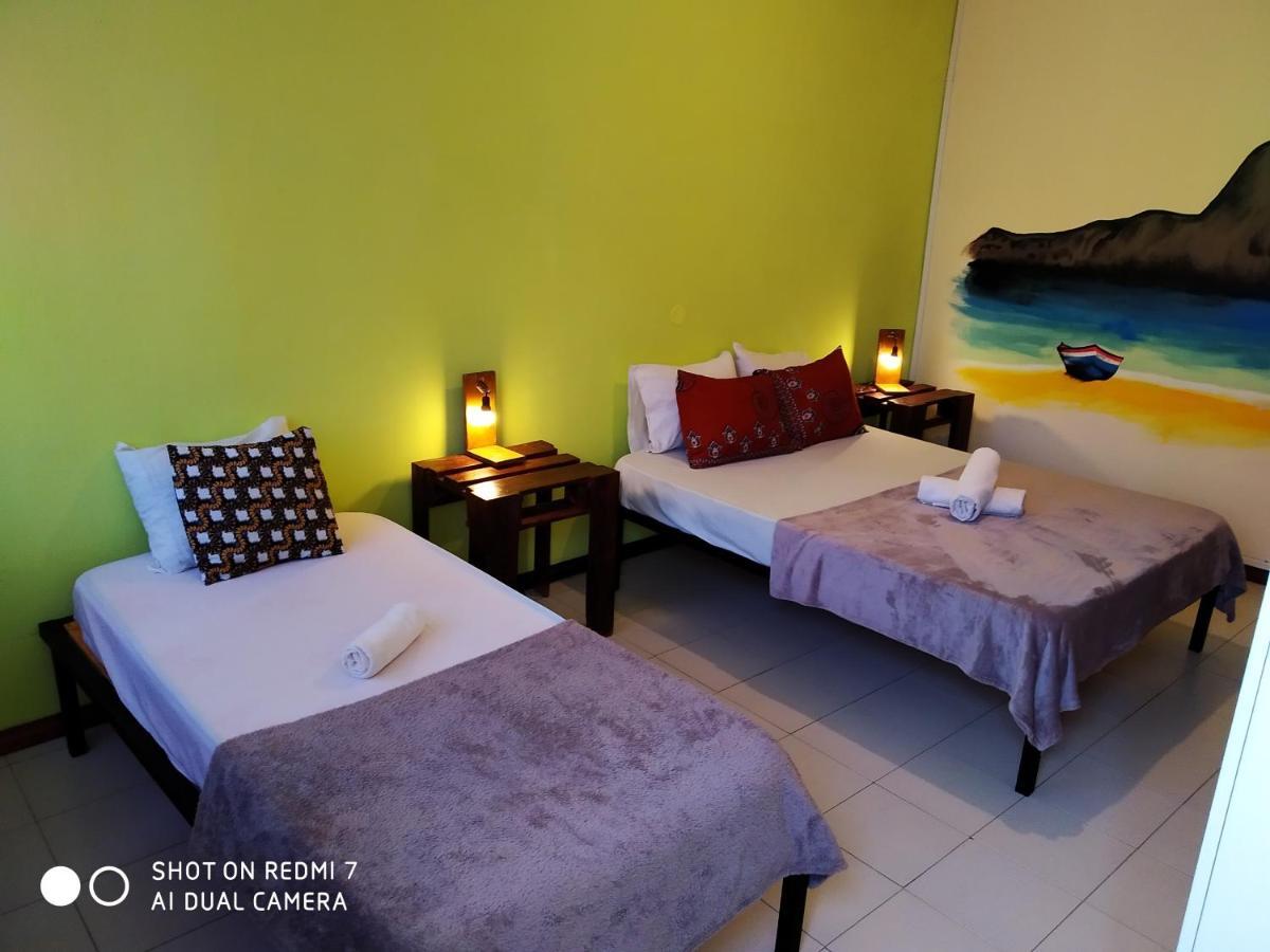 Praiadise Hostel Vila Nova Екстер'єр фото